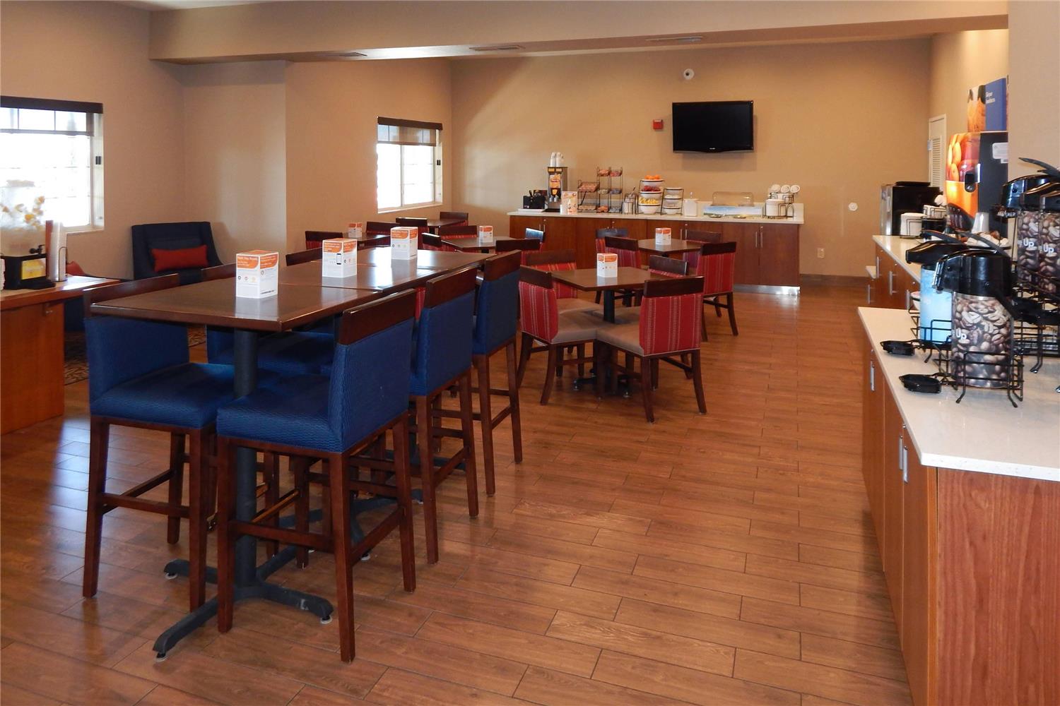 Comfort Inn & Suites Las Cruces Mesilla 40/54