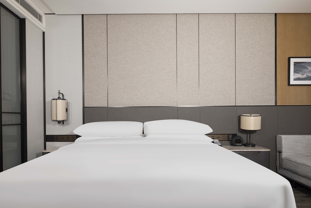Sheraton Pujiang 11/40