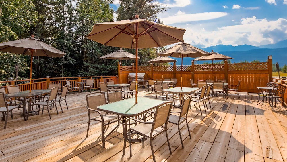 Best Western Plus Valemount Inn & Suites 50/65