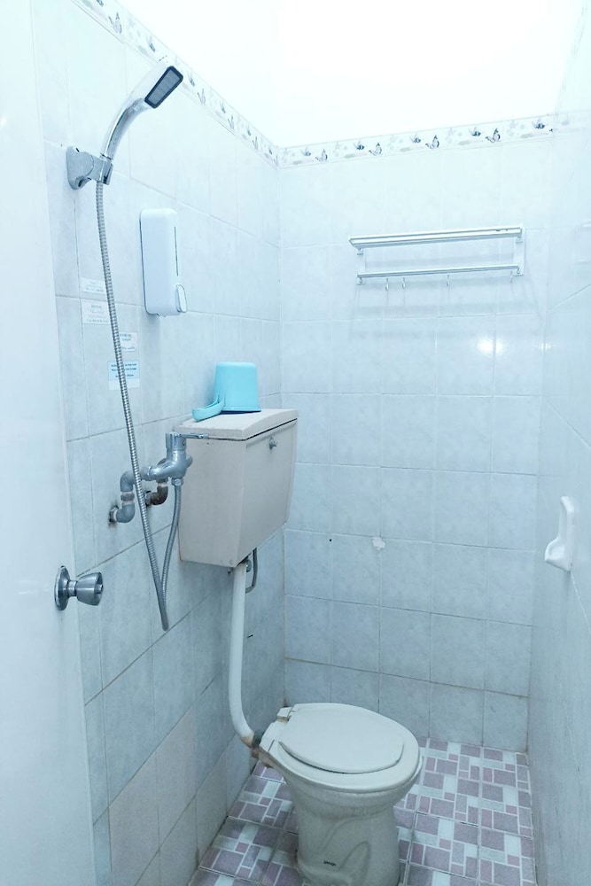 Hotel Bintang Malang 45/50