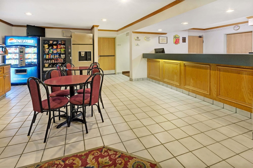 Super 8 by Wyndham Canonsburg/Pittsburgh Area 29/40