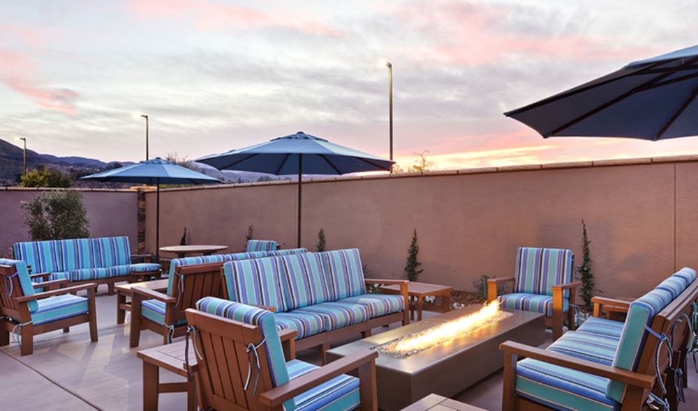 Hampton Inn Suites Highland California 31/42