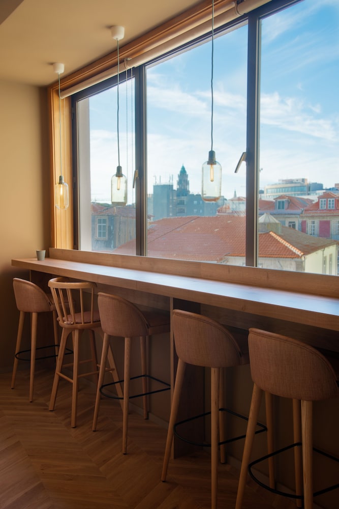 Mercure Porto Centro Santa Catarina 33/81