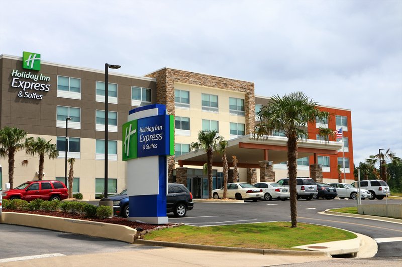 Holiday Inn Express Suites Alabaster 40/41