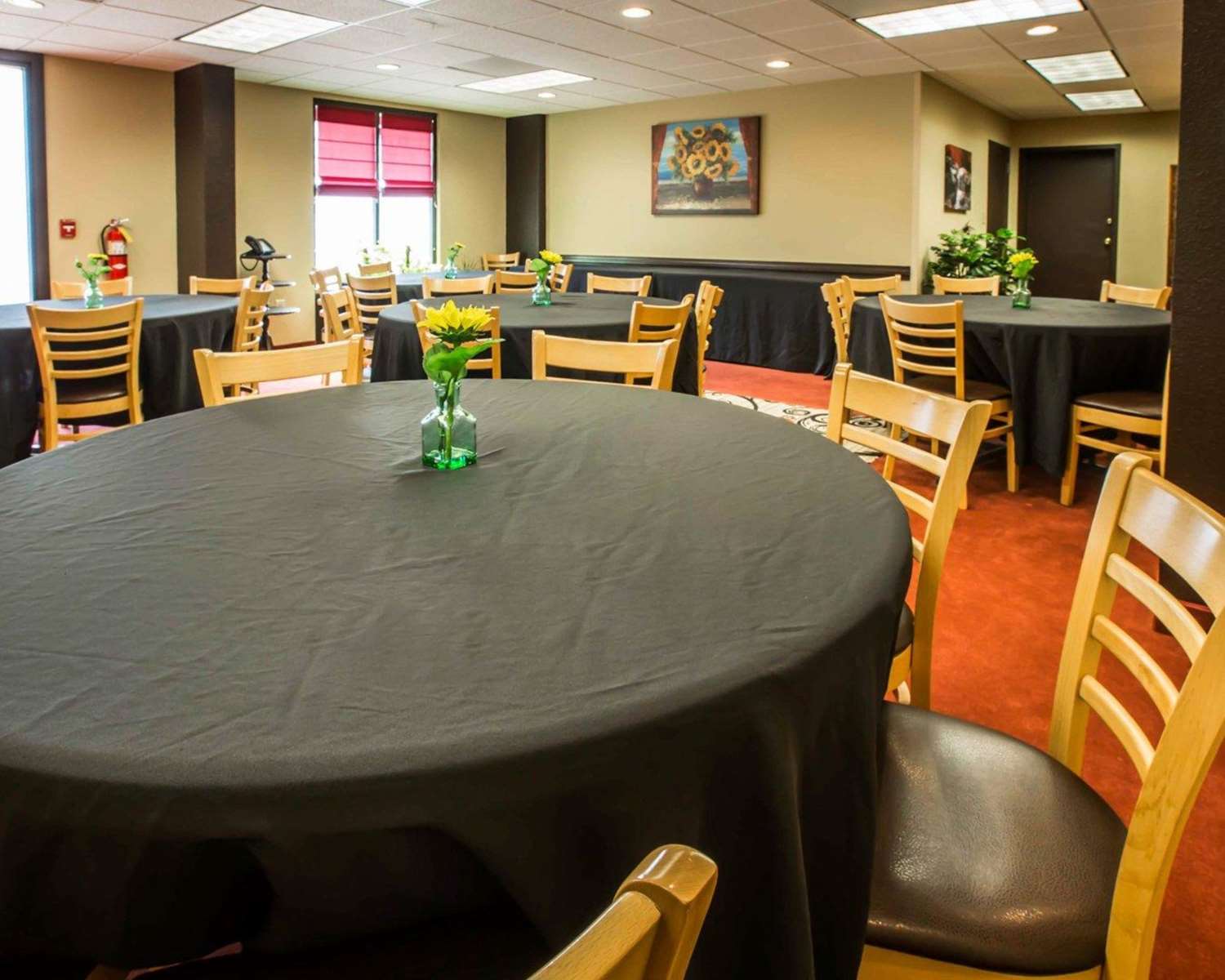 Quality Inn Jonesville I-77 8/10