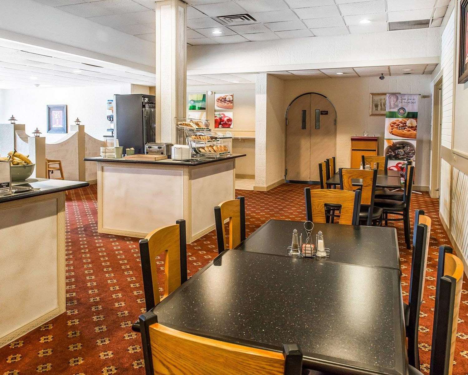 Quality Inn & Suites Indiana South 37/48