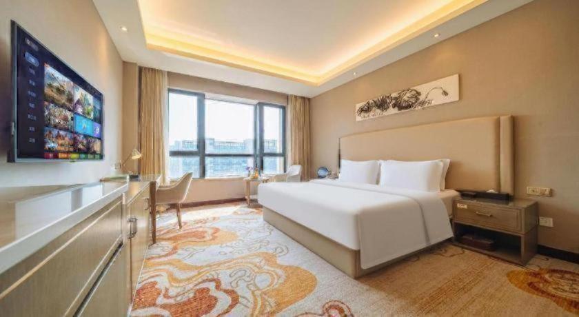 Zijingang International Hotel 16/56