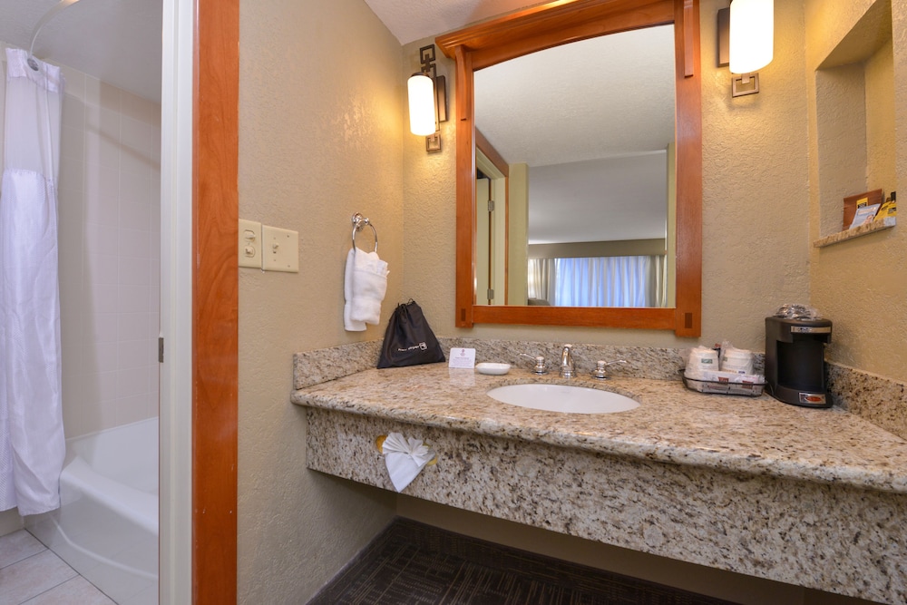 Best Western Plus High Country Inn 22/54