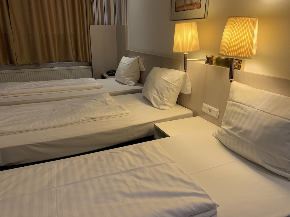 Hotel New Fair Munich Messe 19/63