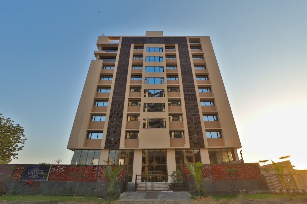 Hotel Empyrean 5/49