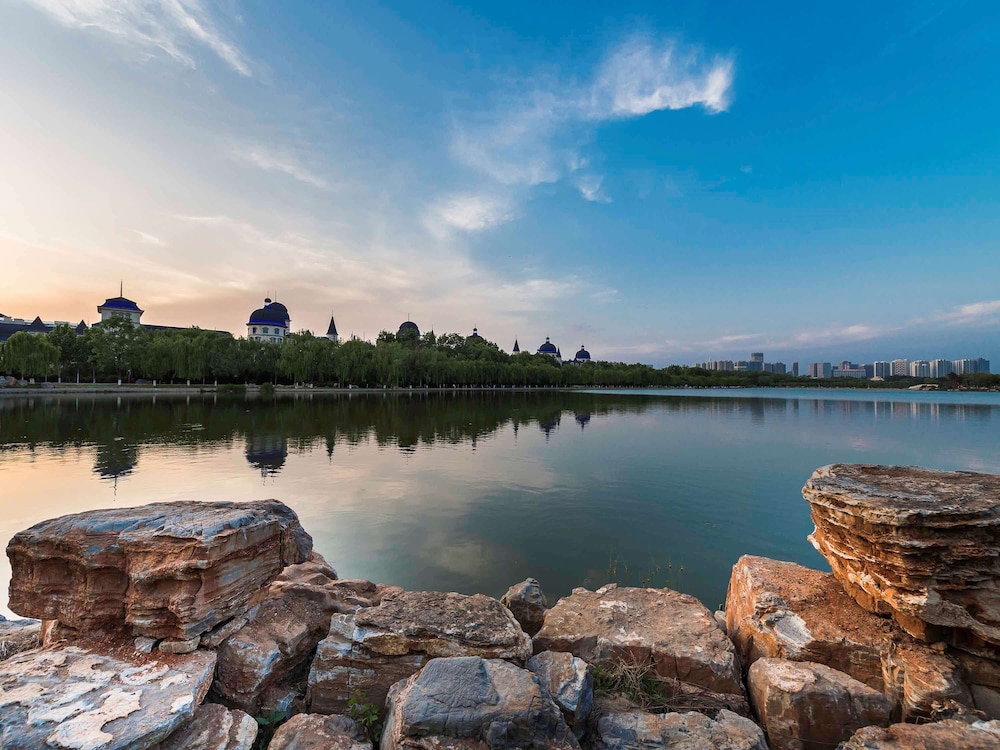 Pullman Tangshan Hotel 46/49