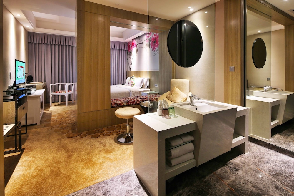 Paco Business Hotel Dongfeng Road Branch 27/27