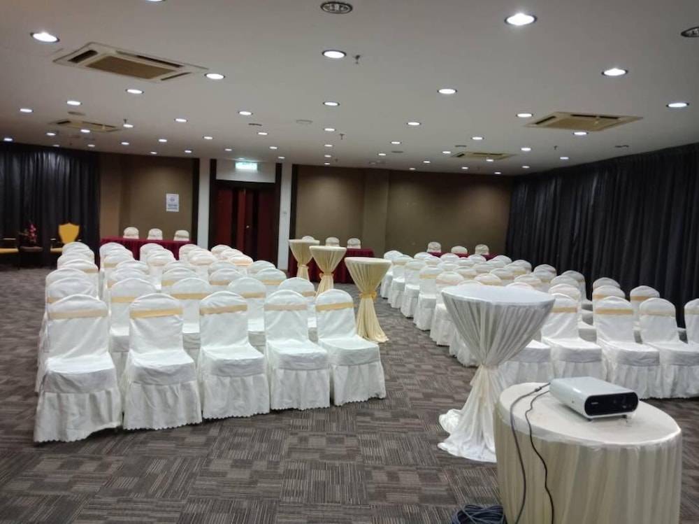 Muarar 99 Hotel 20/31