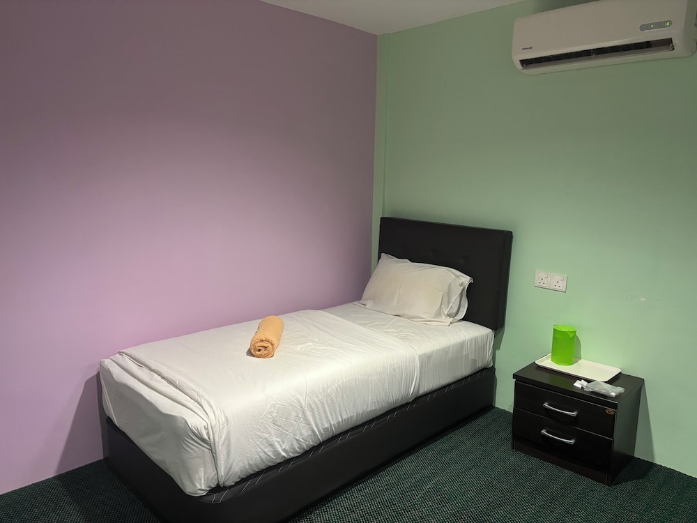 Hotel O Peneka Inn 13/19