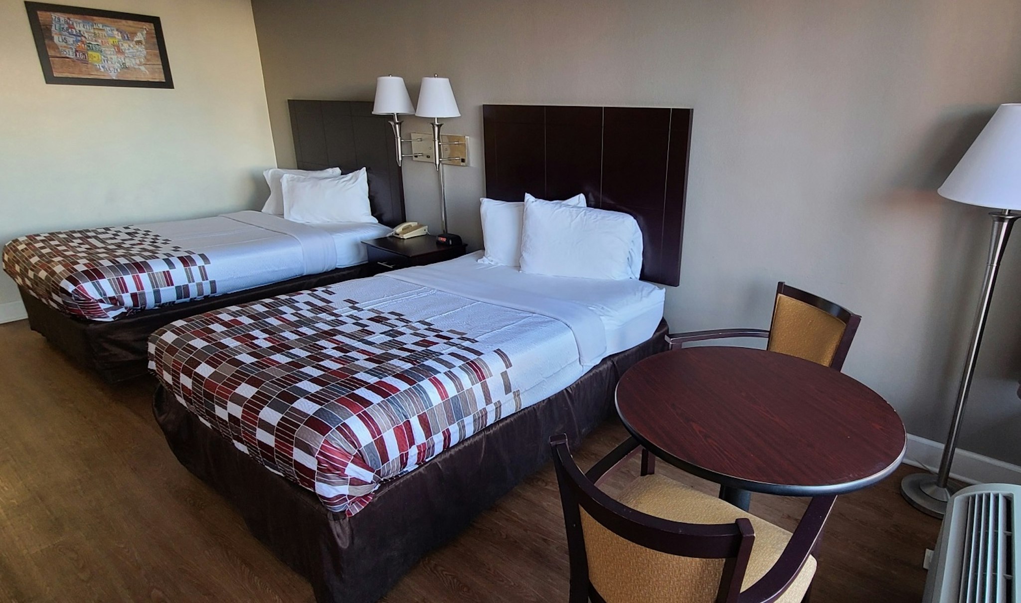 Econo Lodge Tifton 10/19