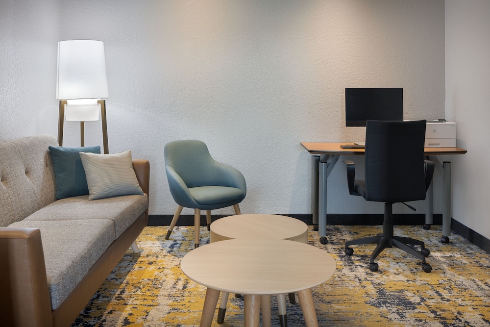 TownePlace Suites by Marriott Orlando East/UCF Area 40/47
