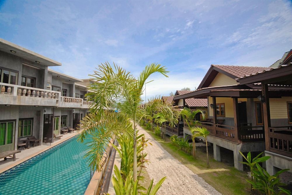 See Through Boutique Resort Haad Yao 7/50