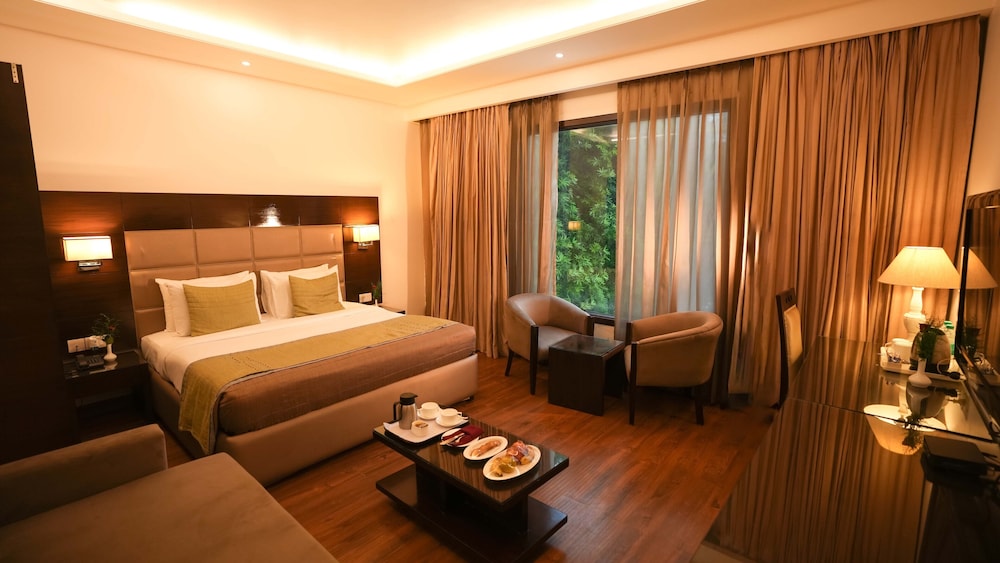 HOTEL AFRICA AVENUE G K 1 21/36