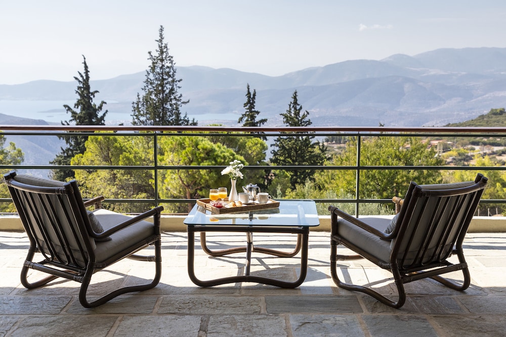 Amalia Hotel Delphi 34/66