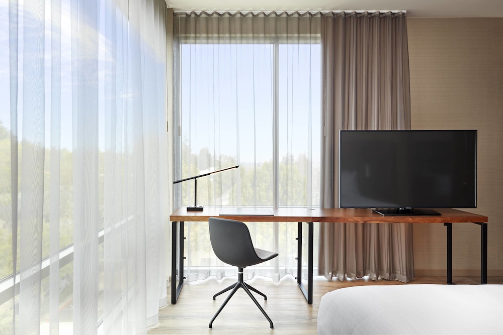 Ac Hotel By Marriott San Jose Sunnyvale Cupertino 49/54