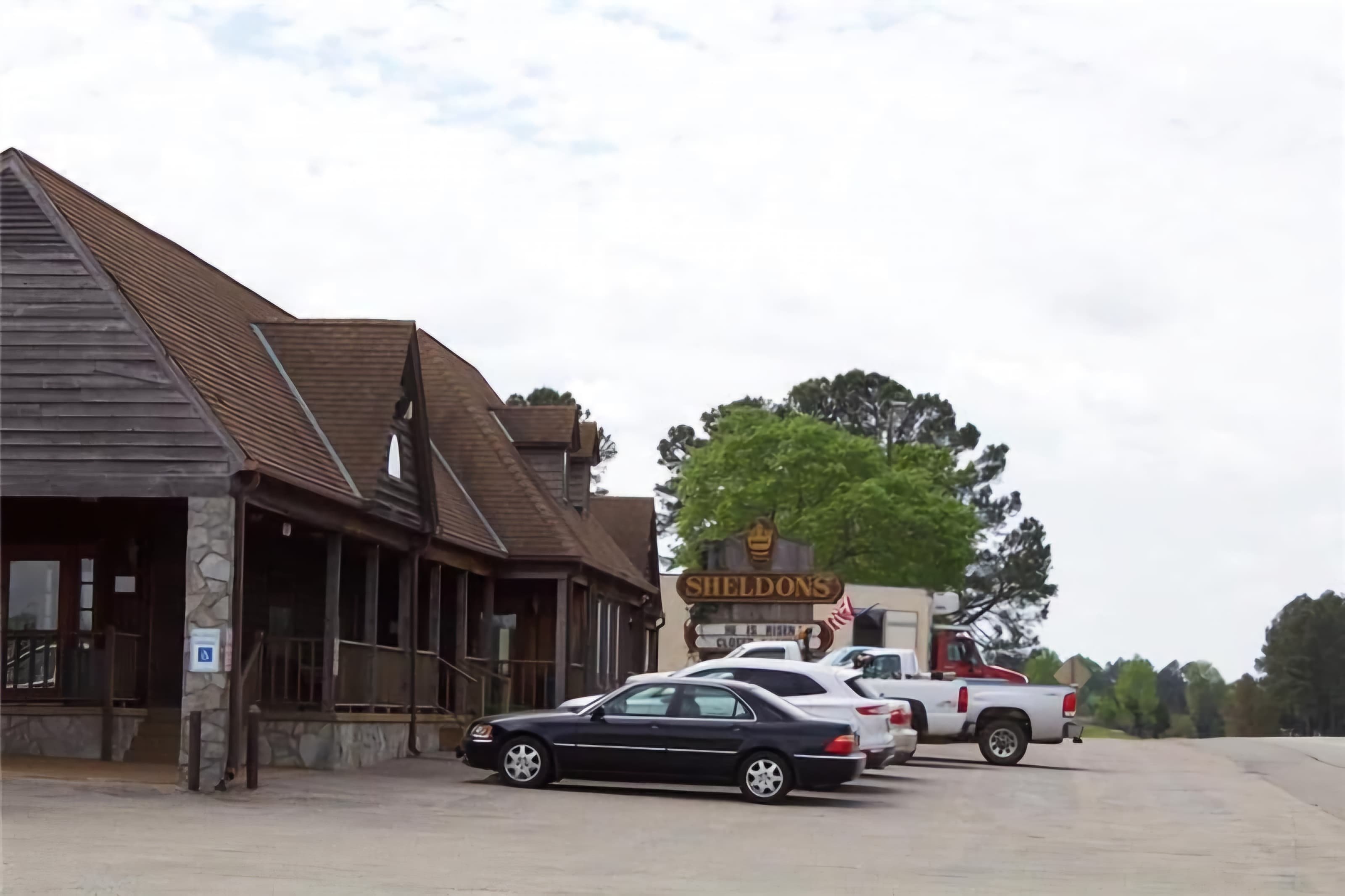 Sheldon's Motel by OYO Keysville Near Hwy 360 16/23