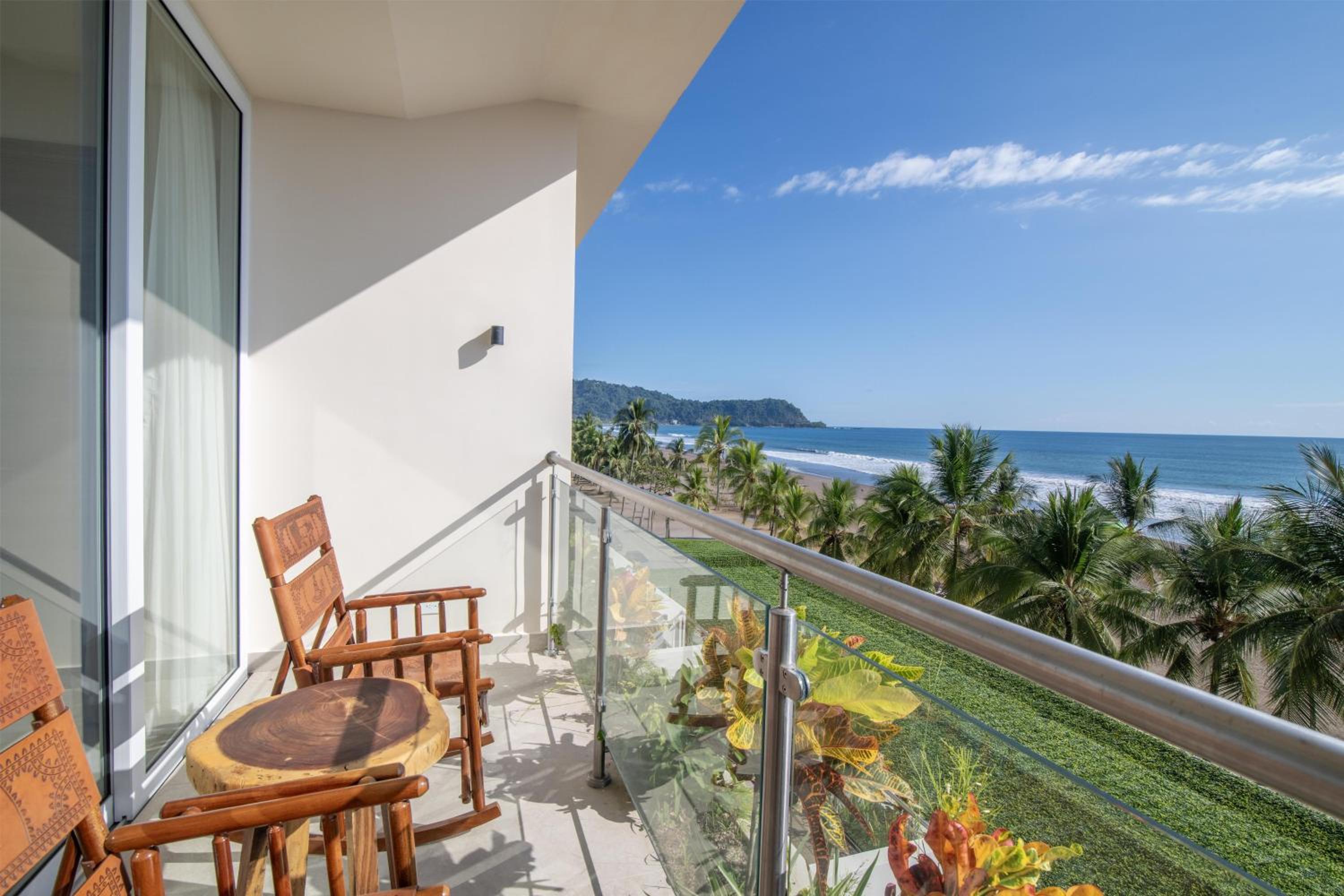 Claritas Beach Bar & Resort, WorldHotels Elite 41/70