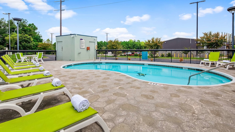 Best Western Plus Myrtle Beach @ Intracoastal 3/38