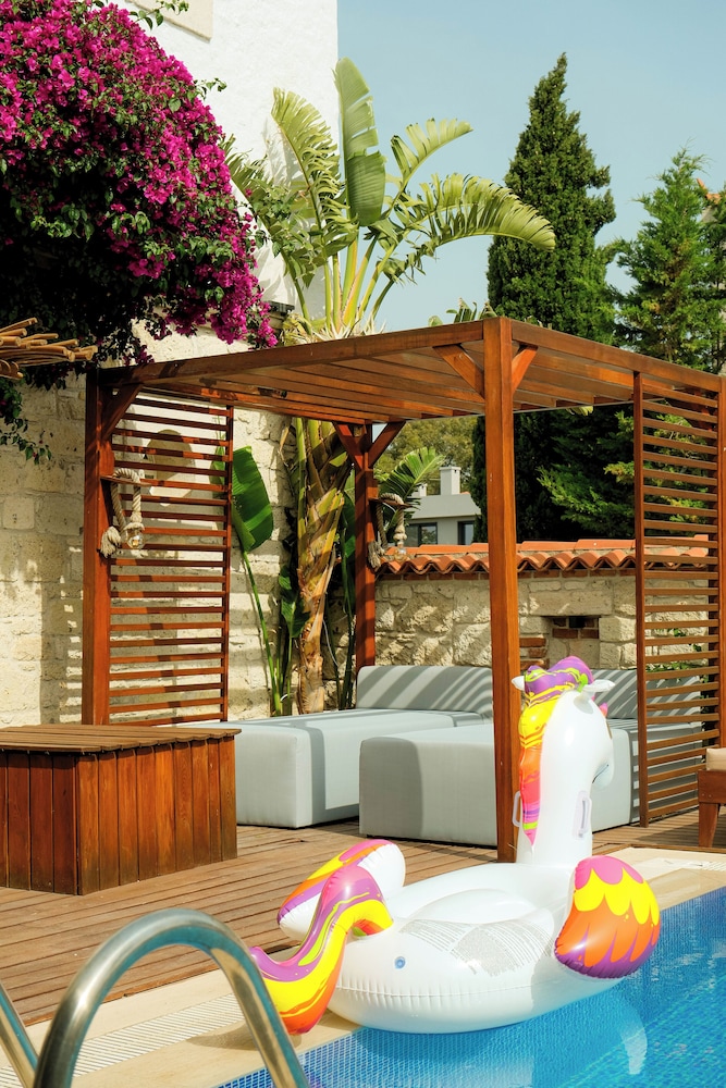 Alacati Limonaia Hotel 40/50