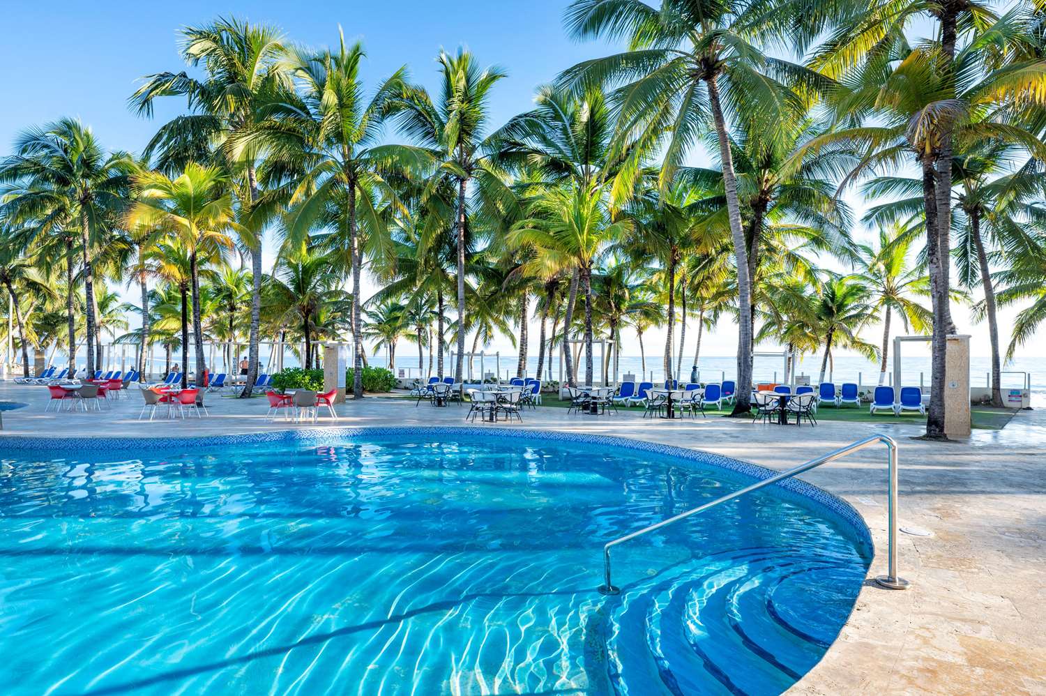 Viva Tangerine by Wyndham, A Trademark All Inclusive 39/41