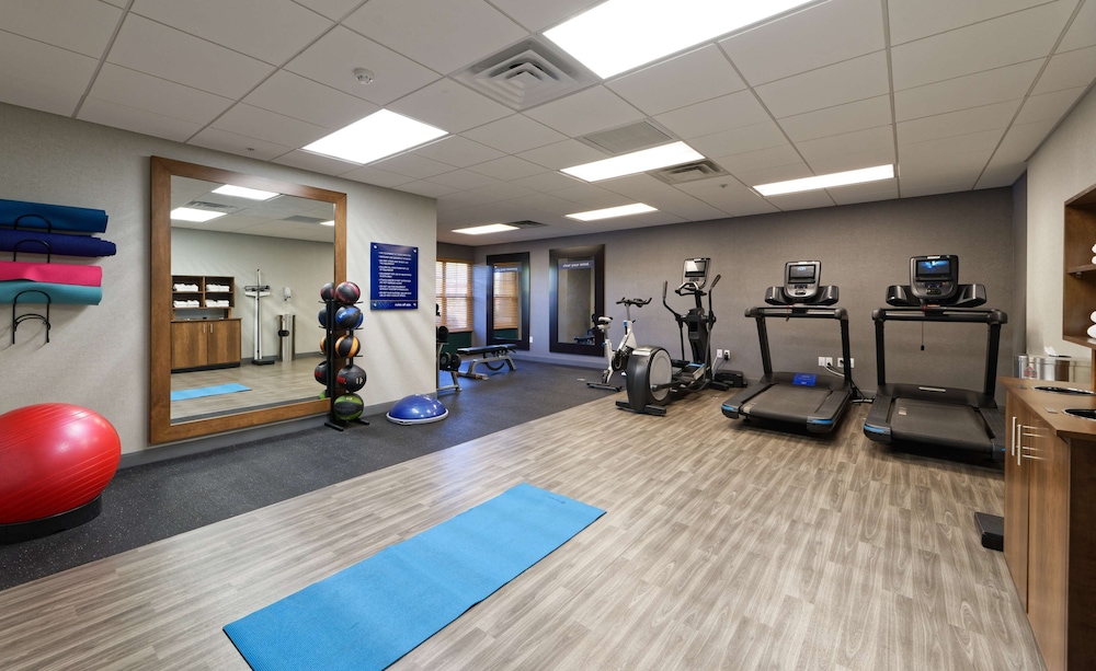 Hampton Inn & Suites Goodyear 28/69