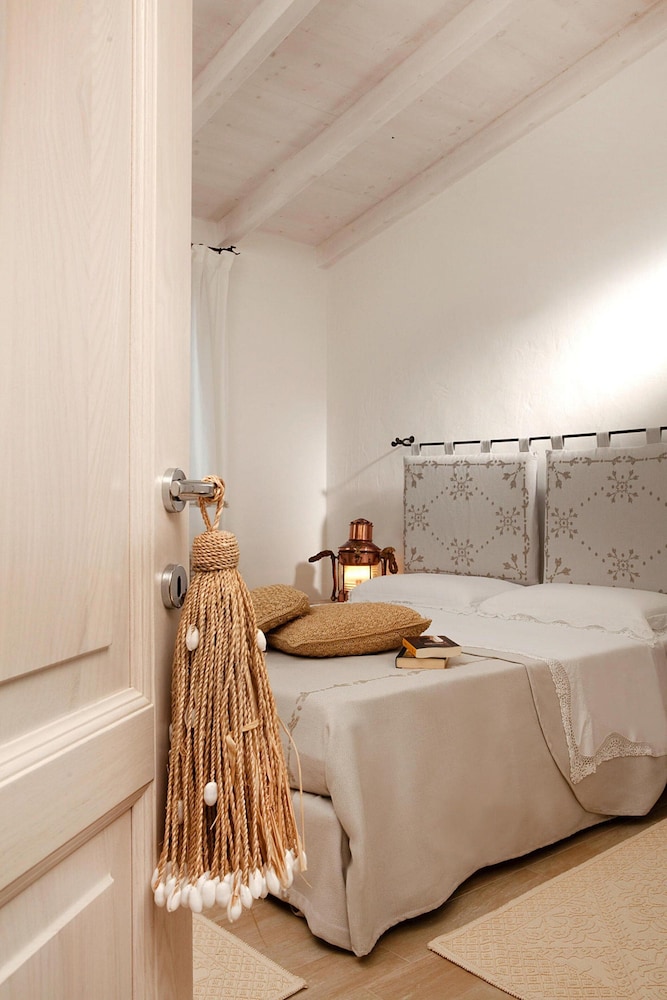Residence Punta Falcone 36/50