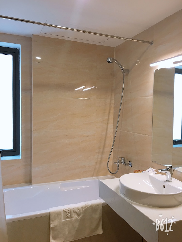Azumaya Hotel Linh Lang 57/58