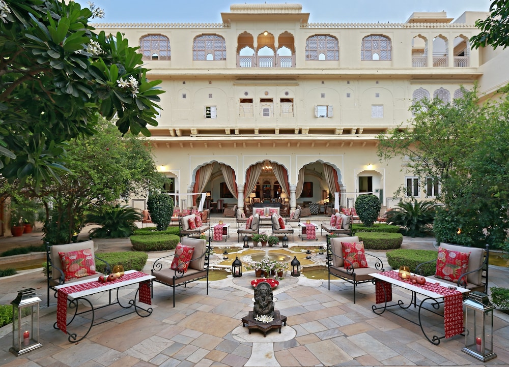 SAMODE HAVELI 8/55