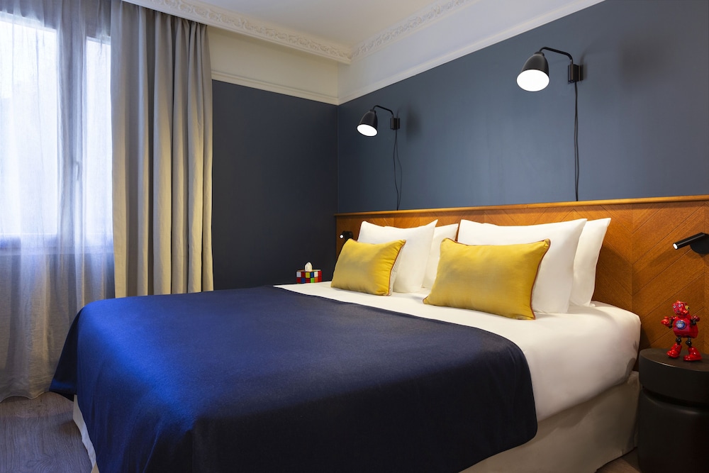 Room at RockyPop Grenoble, GRENOBLE