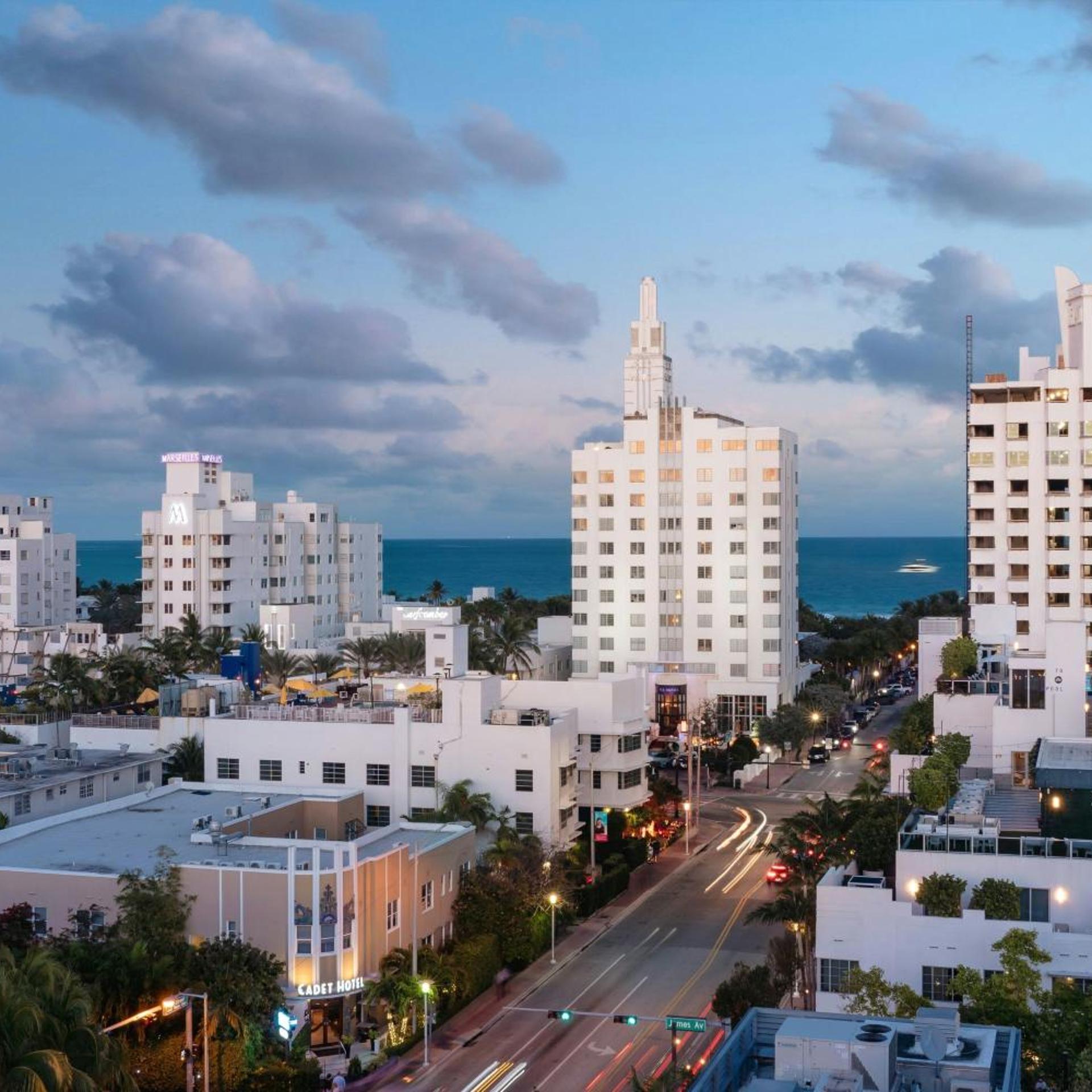 UNFRAMED Miami Beach, Autograph Collection 1/50