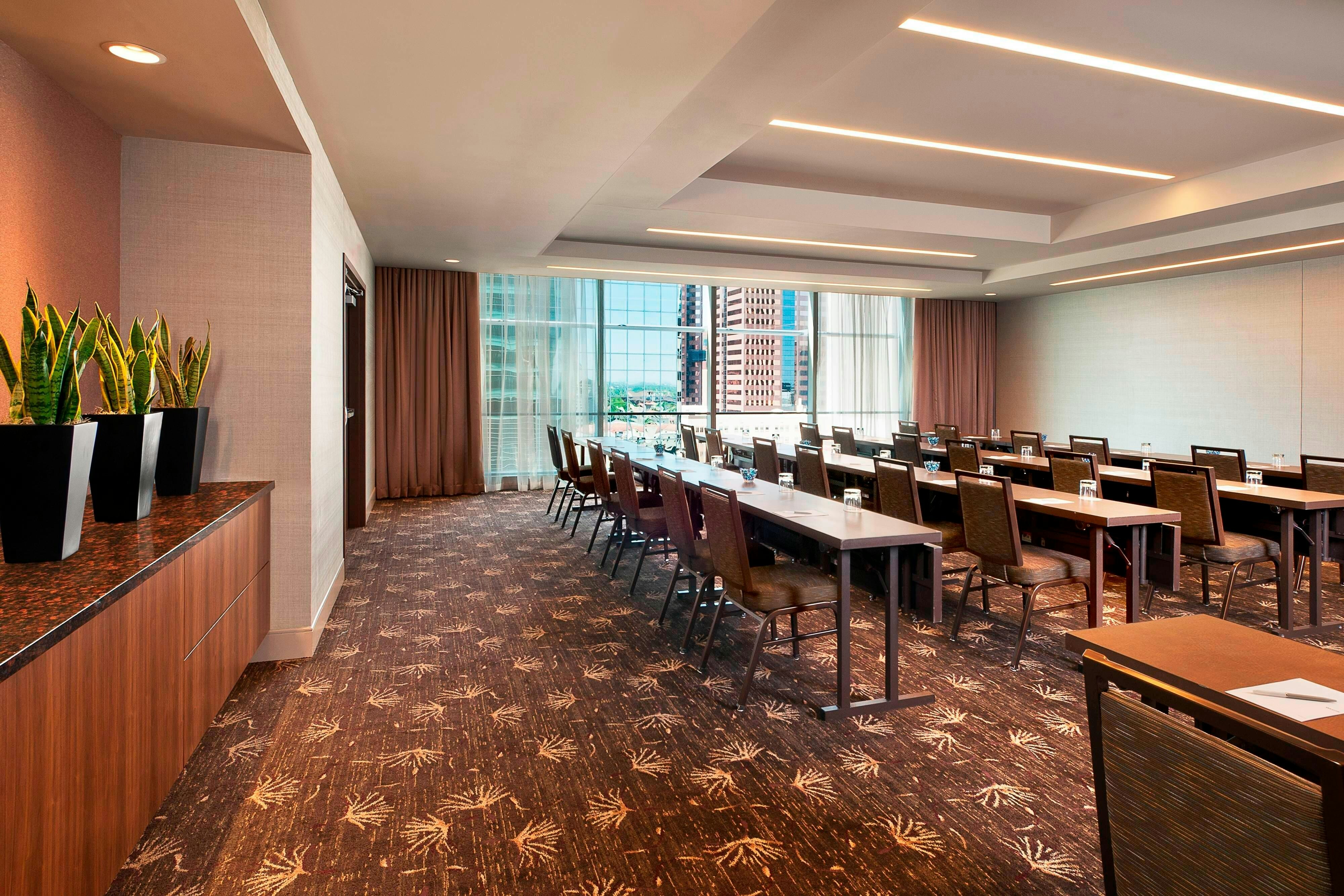 Westin Phoenix Downtown 13/15