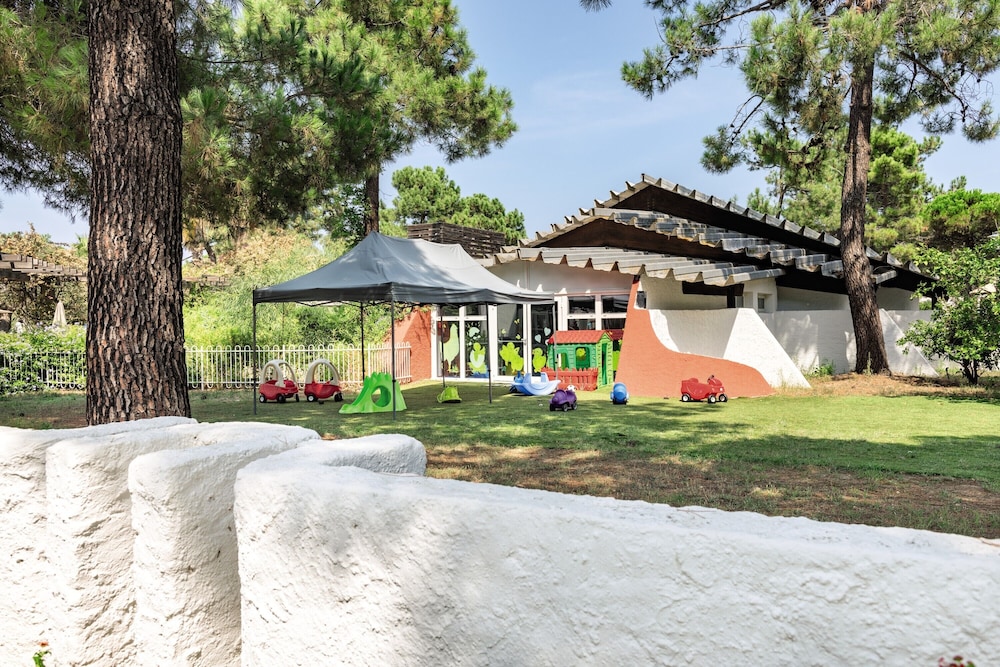Club Belambra Borgo Pineto 23/50