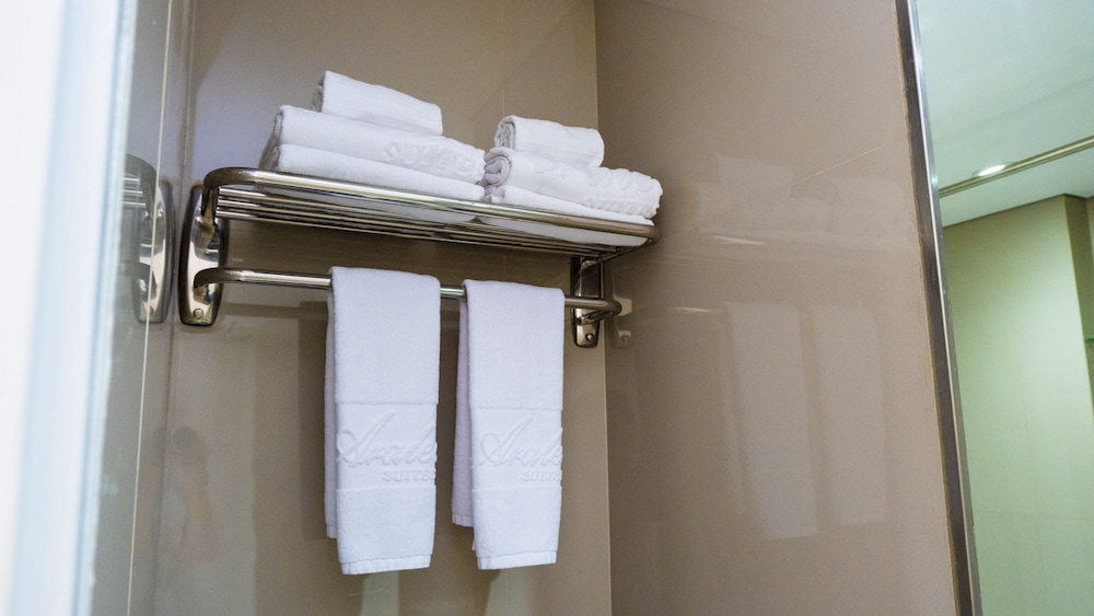 Azalea Suites Cikarang by Jayakarta Group 14/33