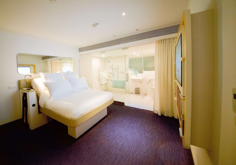 YOTELAIR Istanbul Airport AIRSIDE 12/63