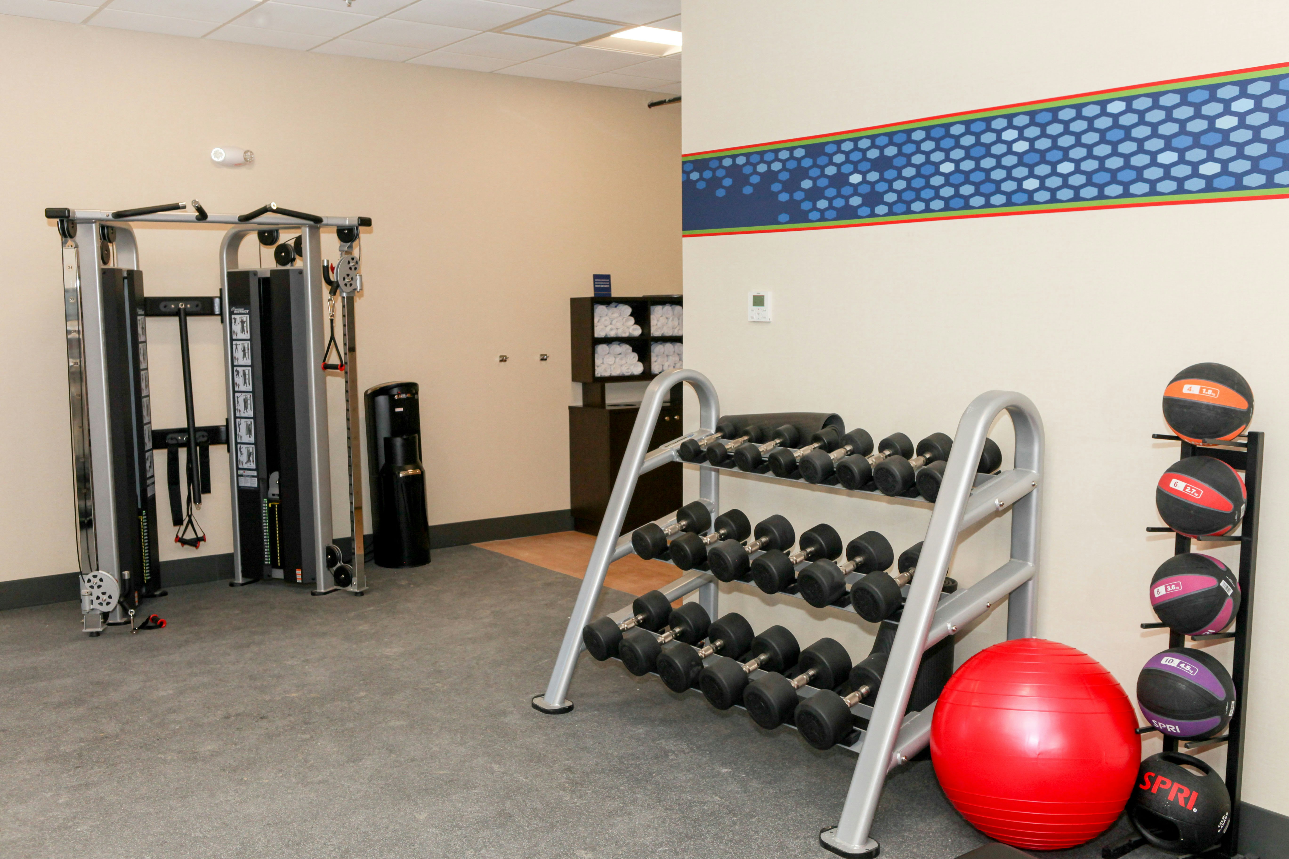 Hampton Inn and Suites Lafayette Medical Center CO 23/57
