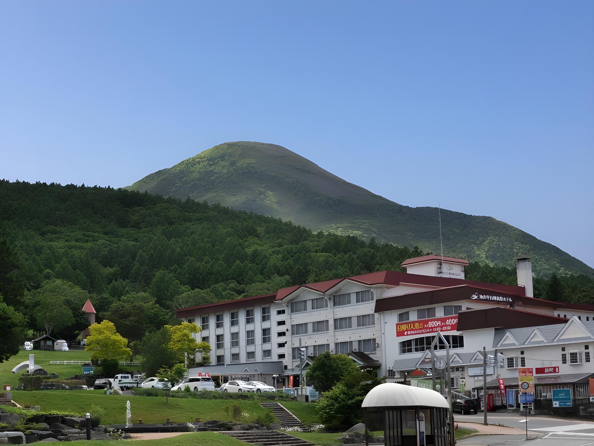 IKENOTAIRA SHIRAKABA KOGEN HOTEL 5/26