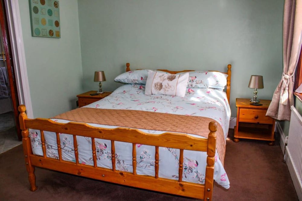 Burleigh House - Guest house 29/60