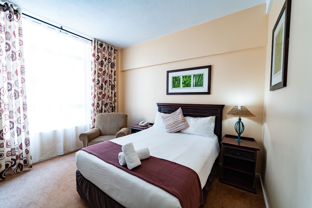 Gooderson Tropicana Hotel 18/59