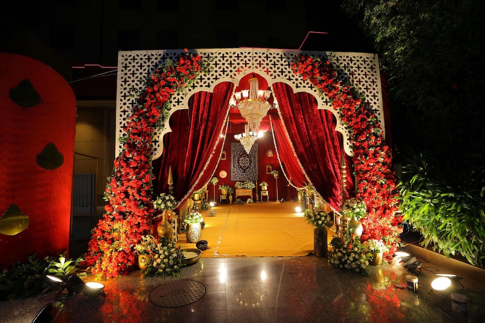 Radisson Blu Hotel Indore 9/50