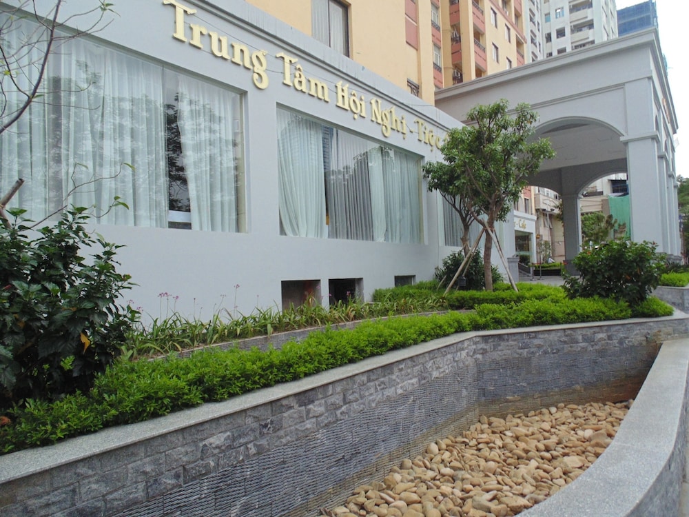 Sport Hotel 23/23