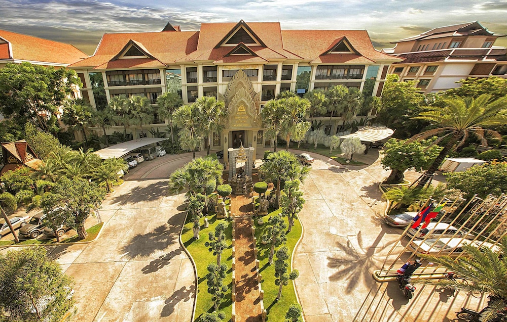 Empress Angkor Resort Spa 48/50
