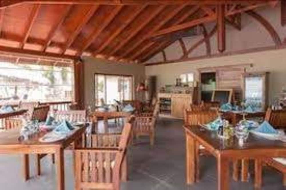 Iles des Palmes Eco Resort 25/50