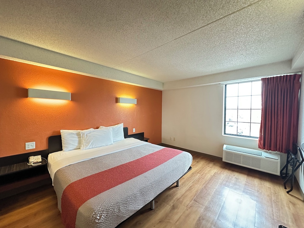 Motel6 Springfield, VA - Washington DC Southwest 12/47