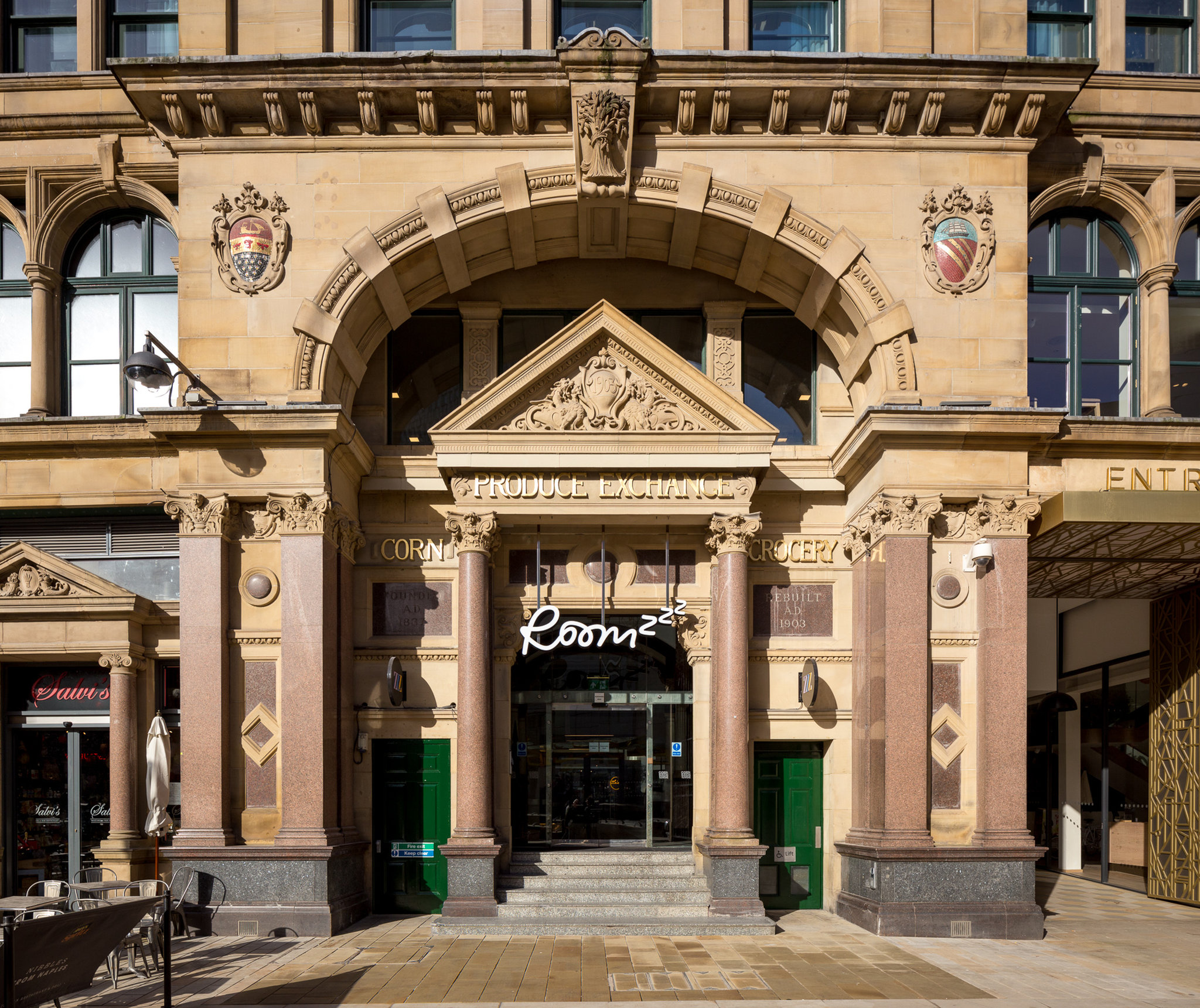 Roomzzz Manchester Victoria in MANCHESTER