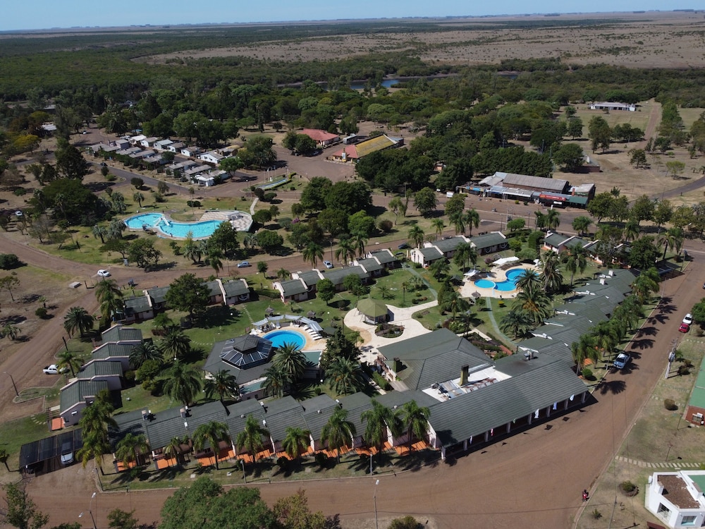 Arapey Oasis Termal 17/23